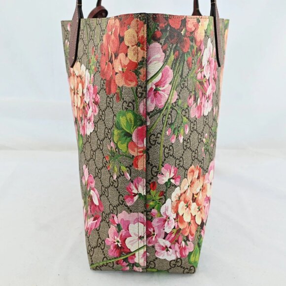 GUCCI Blooms Printed GG Reversible Tote Bag bsj870-102325 - Picture 4 of 16